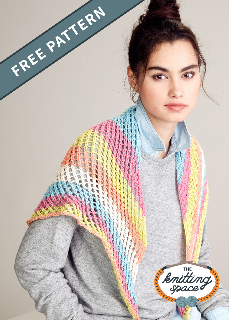 Triangular Knitted Shawl [FREE Knitting Pattern]