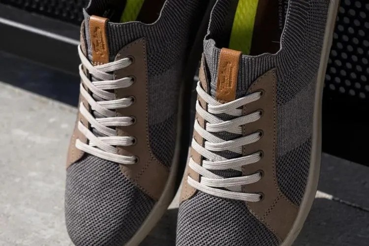 What Does Ladder Lace Mean? An Accurate Guide