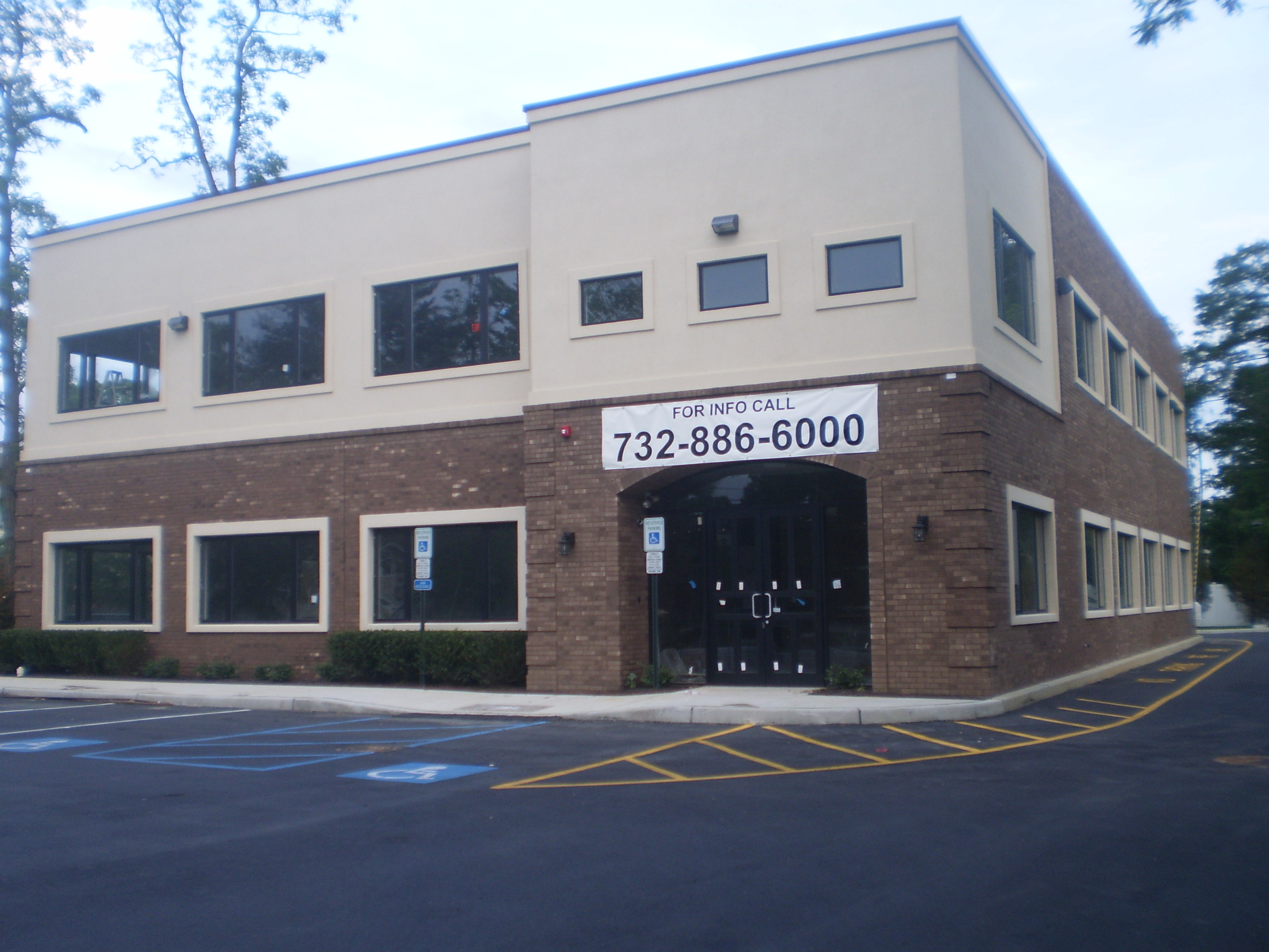 Toma Real Estate Receives Beautification Award For New Building On