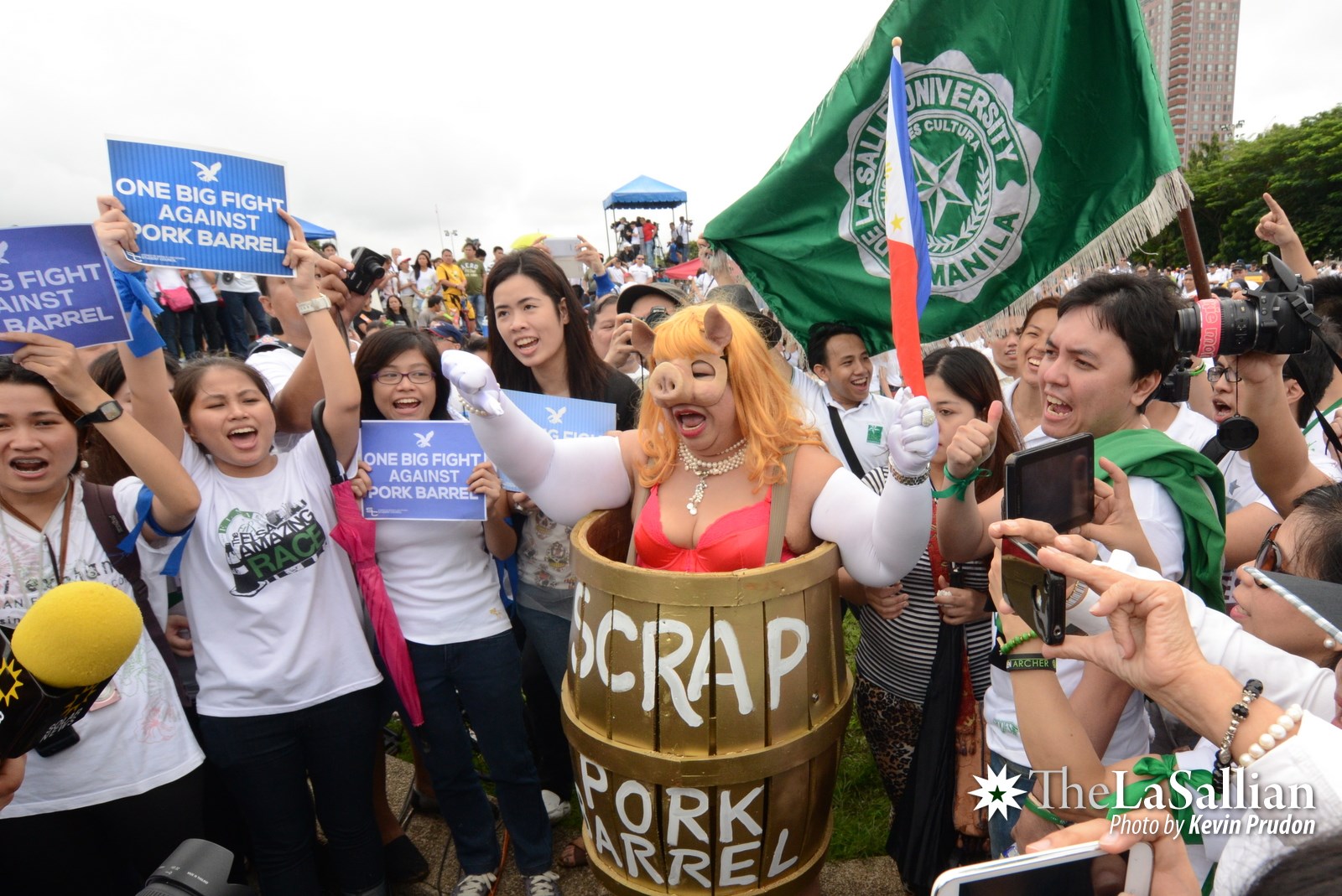 Million People March La Salle, thousands unite against PDAF The