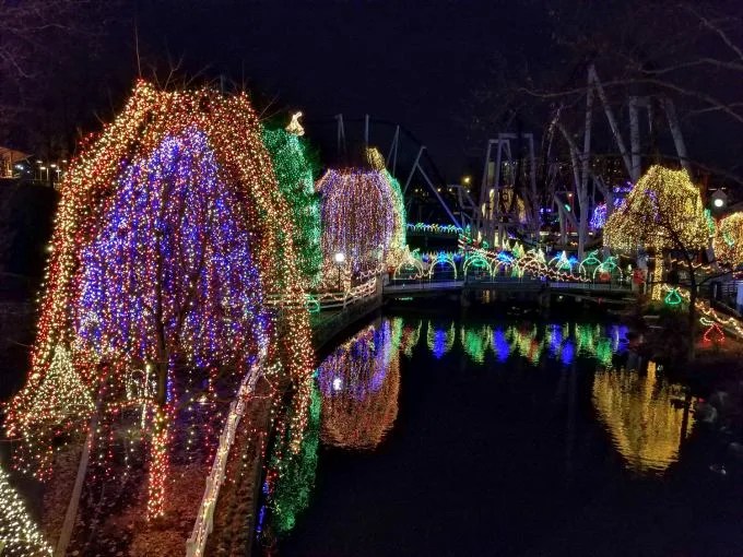 Hershey Park Christmas 2022 7 Things To Do With Kids At Hersheypark Christmas Candylane - The Latina Homemaker