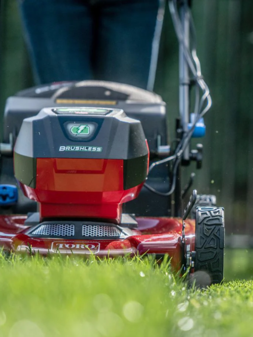 13 Best Electric Lawn Mowers for Small Yards (2023 Review) The Lawn