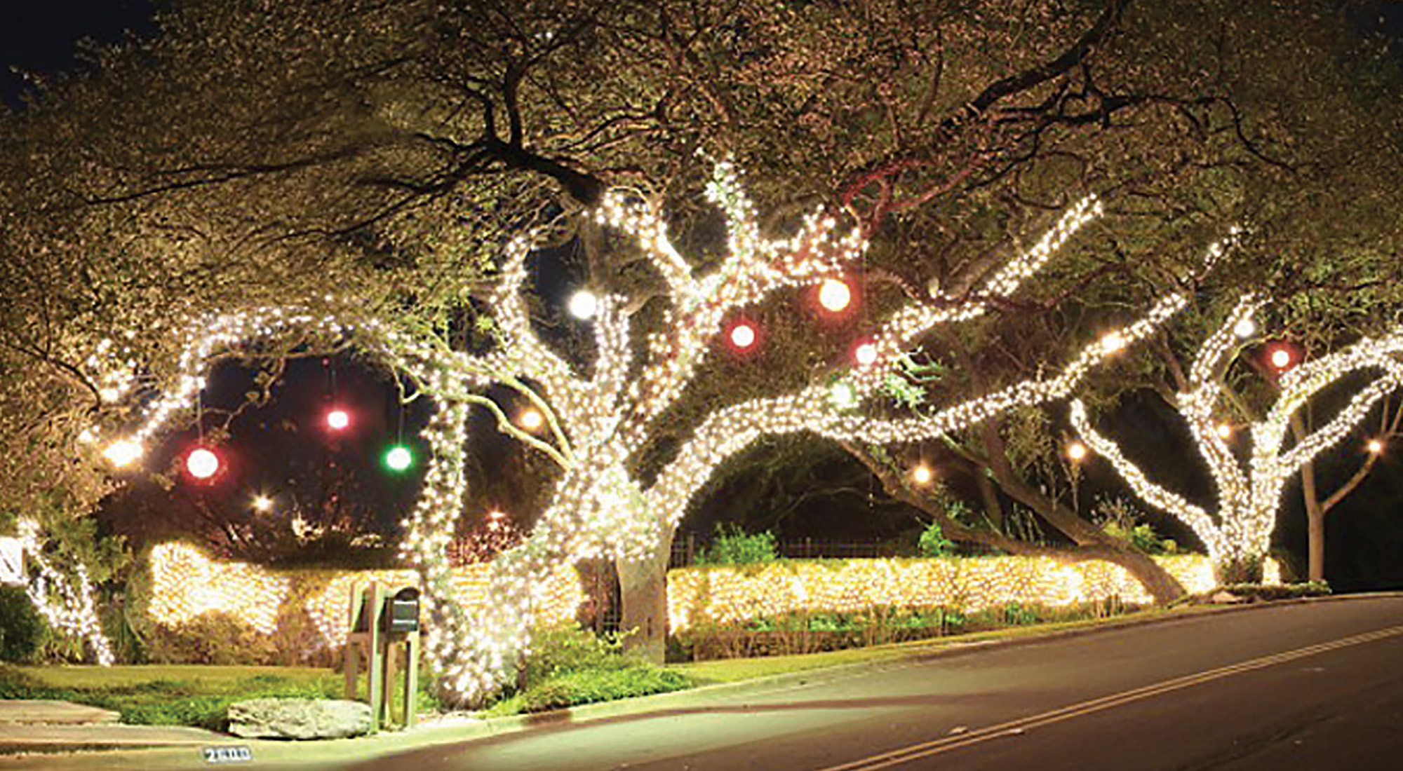 Christmas Light Installation Austin TexasThe Light Guys