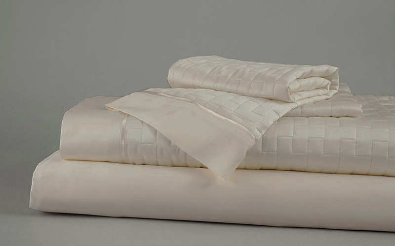 DreamFit Degree 6 Tencel Sheets & Quilted Ensemble