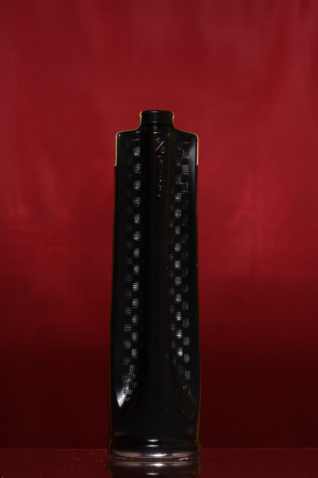 MACADAMIA NUT LIQUEUR The Liquor Collection