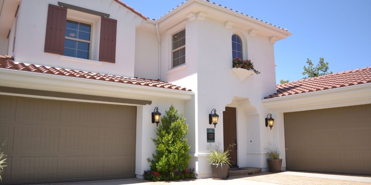 How Many Houses Does Clint Eastwood Own? The Little Facts