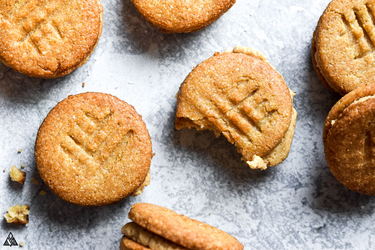 *NEW* Crispy yet creamy, filled with that scrumptious flavor we love in cookies, these low carb nutter butters will satisfy cravings without compromising on nutrition! #lowcarbnutterbutters #ketonutterbutters top view of low carb nutter butters