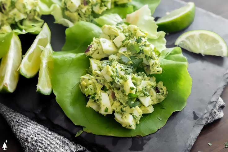 avocado egg salad in lettuce wraps