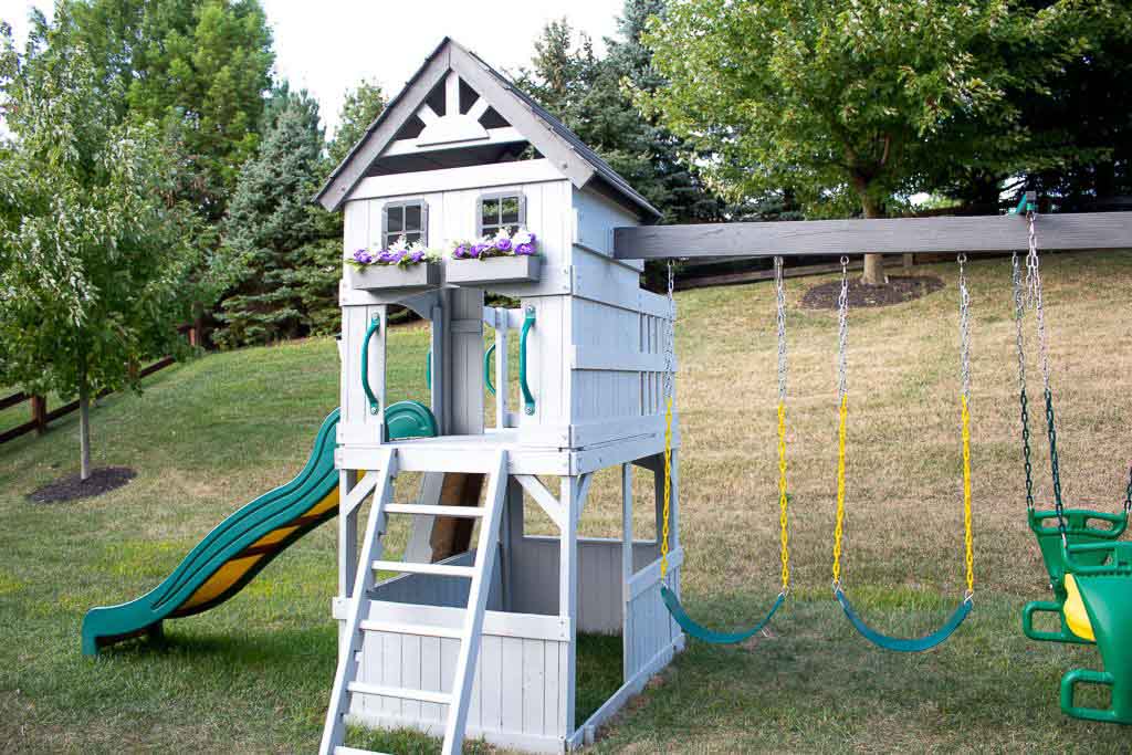 Our Swing Set Makeover How to Make Old Look New Again The Livedin Look