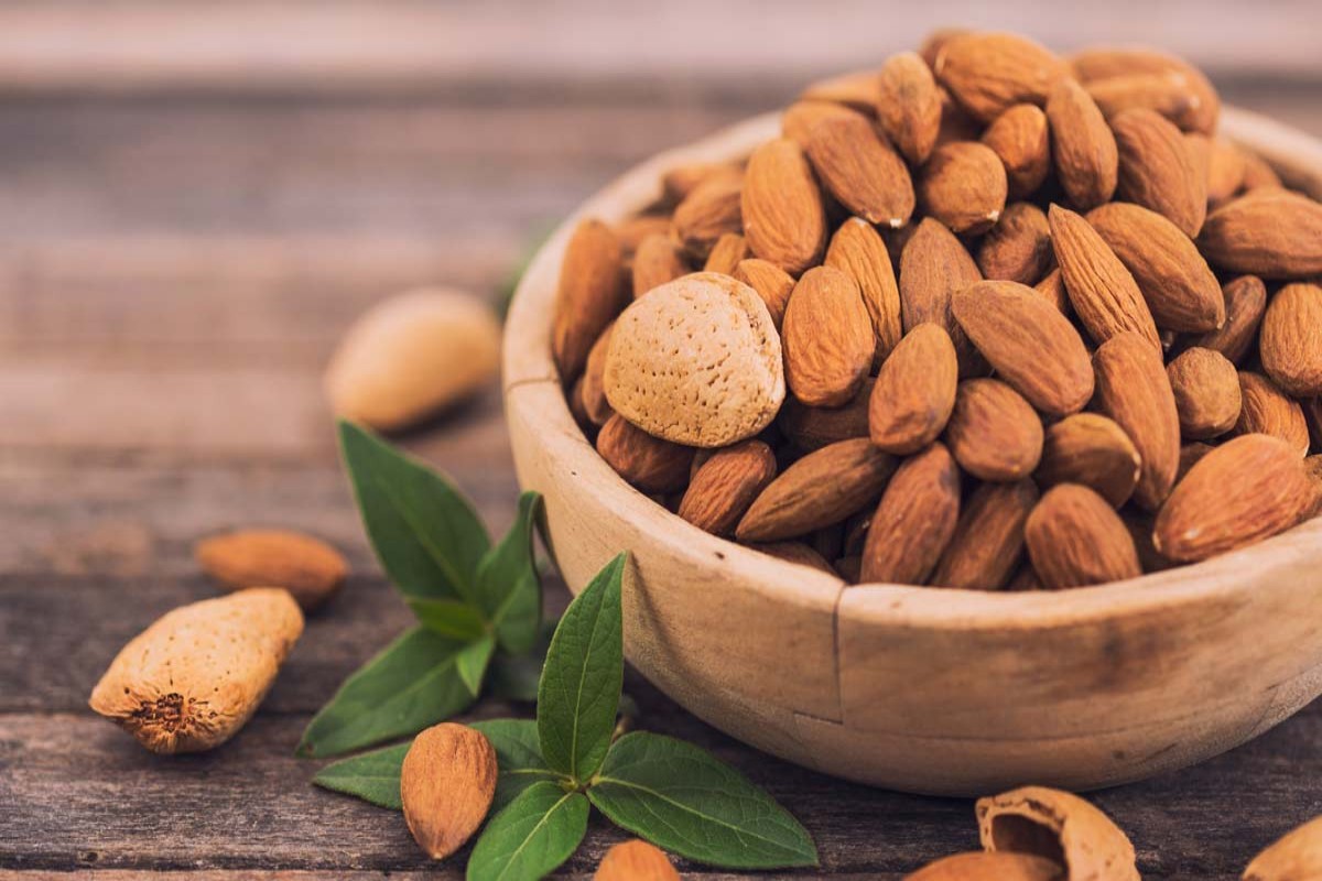 New Study Suggests that Eating Almonds Improves Blood Glucose Control