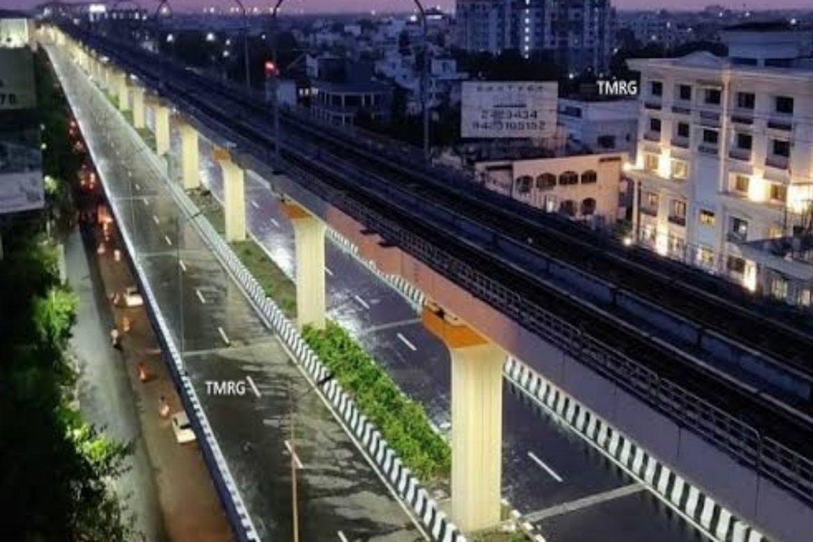 India's biggest double decker girder all set for Gaddigodam flyover