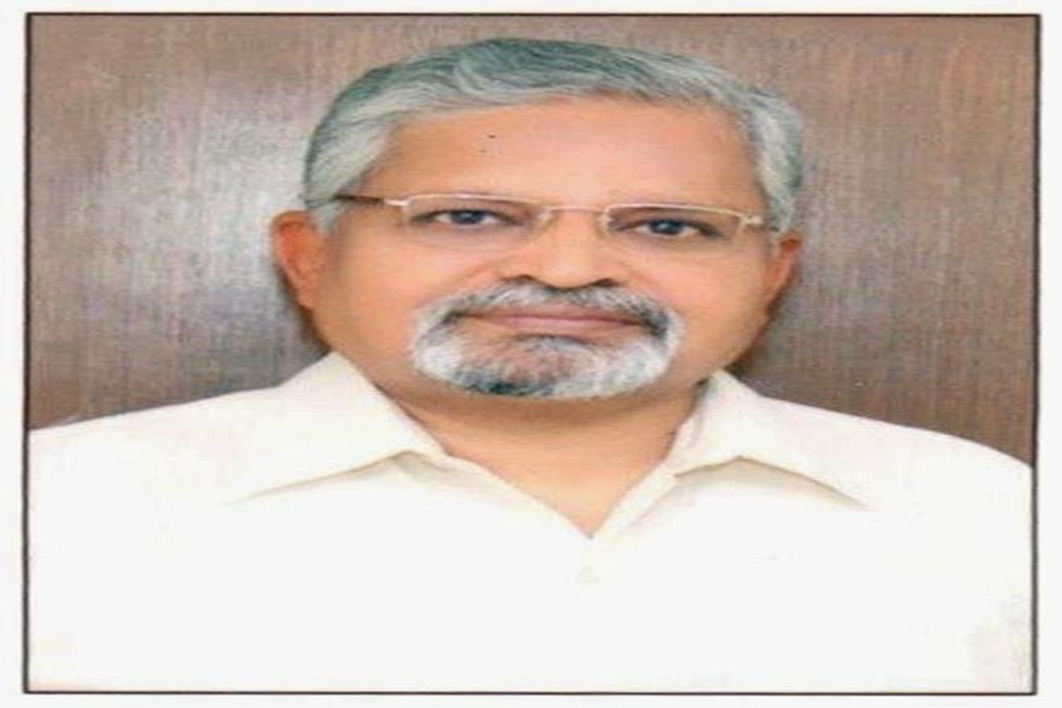 IMA President, Nagpur, Dr. Prakash Deo has been honored with a special