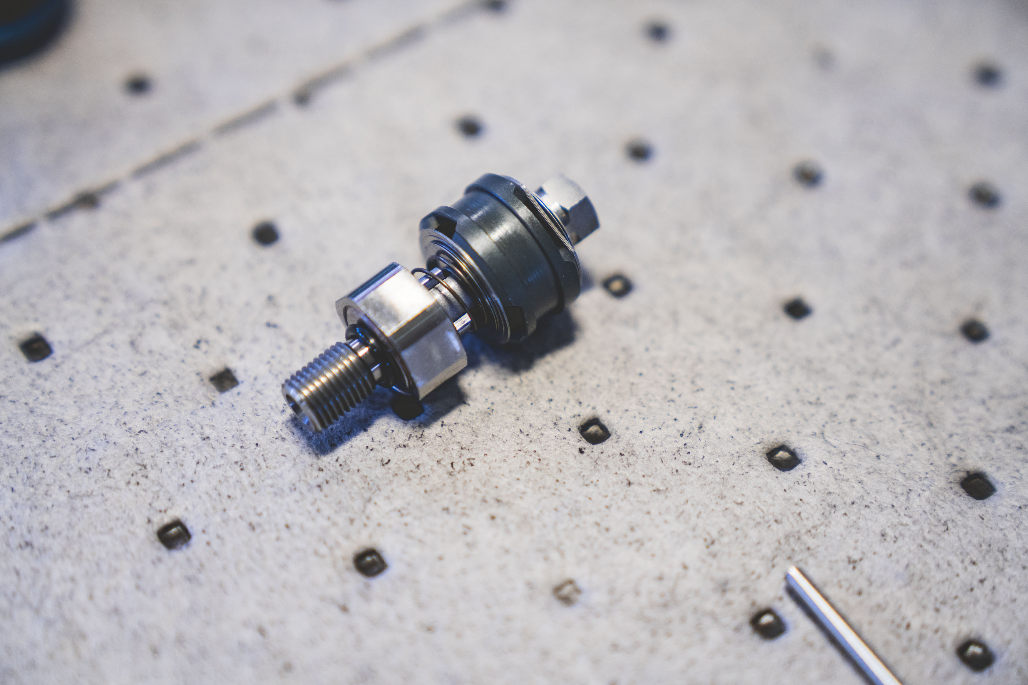 Kreft Suspension Shop Tour & Custom Tuning WalkThrough The Loam Wolf