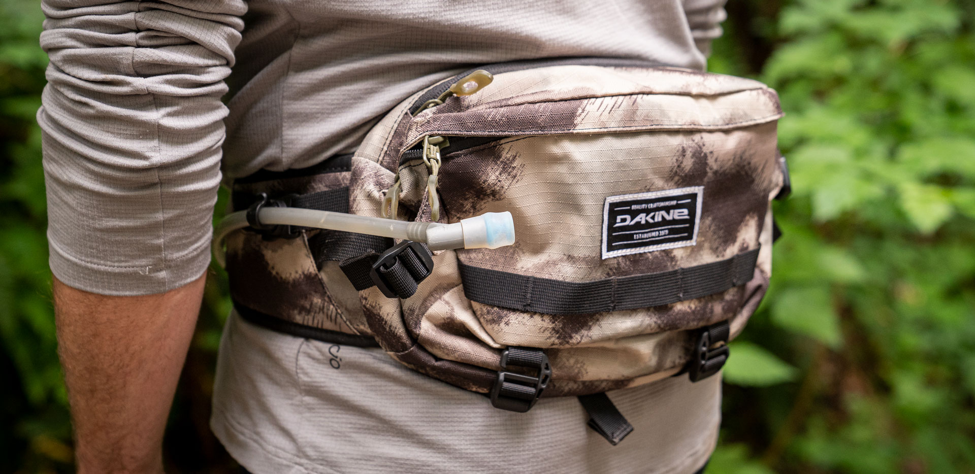 Mountain Bike Hip Pack Reviews 6 Pack Fanny Pack Shootout