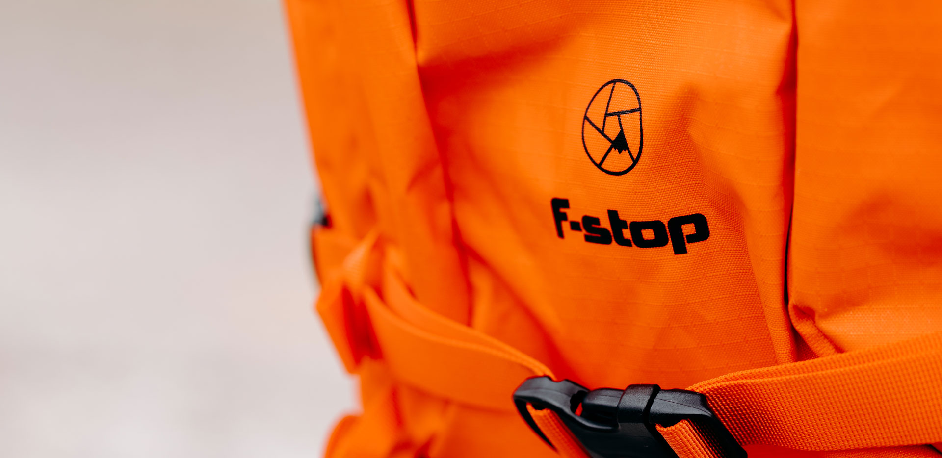 Review fstop Ajna 40L camera backpack The Loam Wolf
