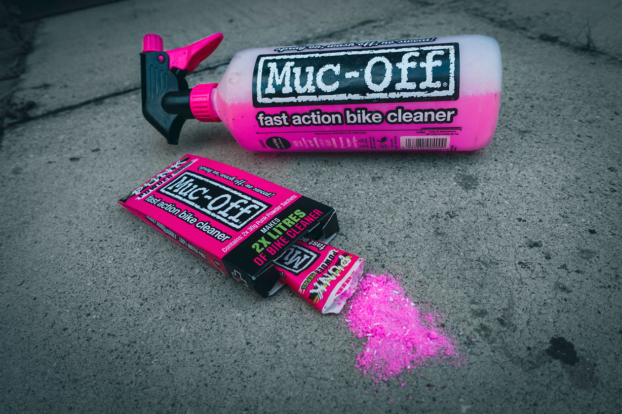 Review MucOff Punk Powder Bike Cleaner The Loam Wolf