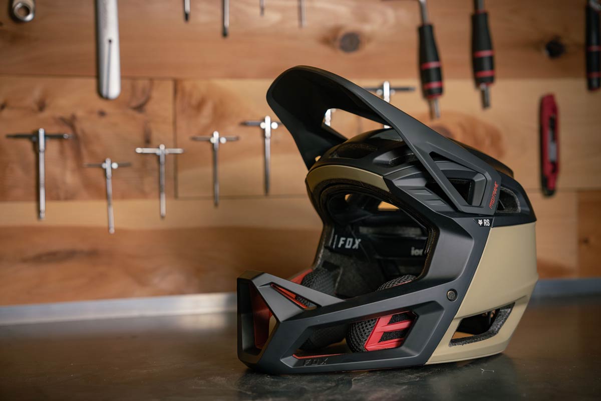 Review Fox Proframe RS Full Face Helmet LaptrinhX / News