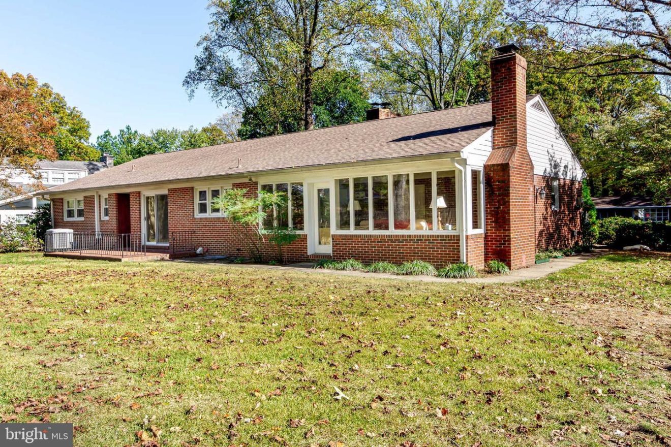 Hometelling 542 Higgins The Local Wander