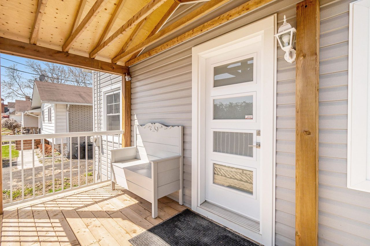 About The Lofty Nest Lodging & Events Luxury Tiny Home AirBnB in