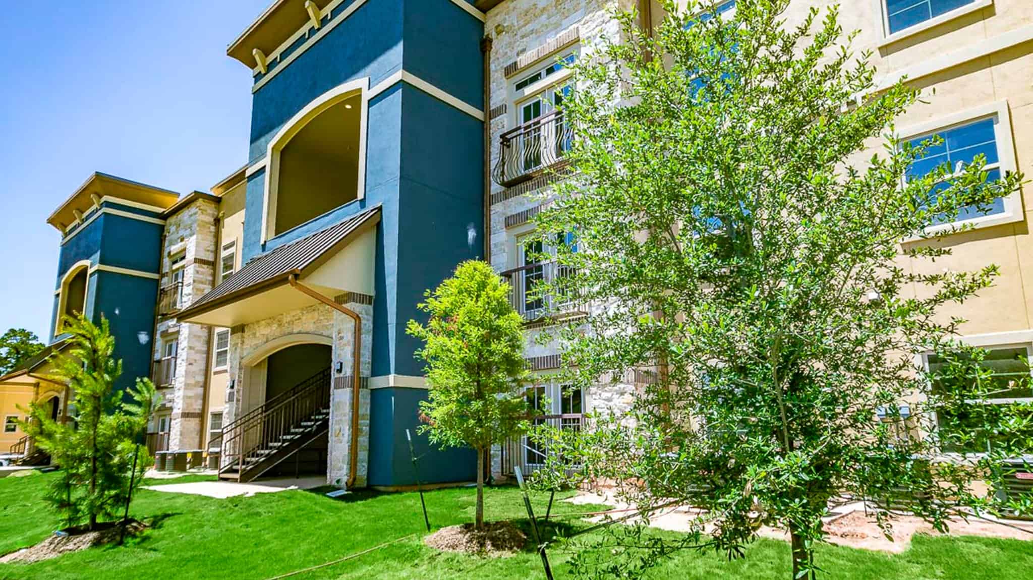 Photos The Loop Apartments