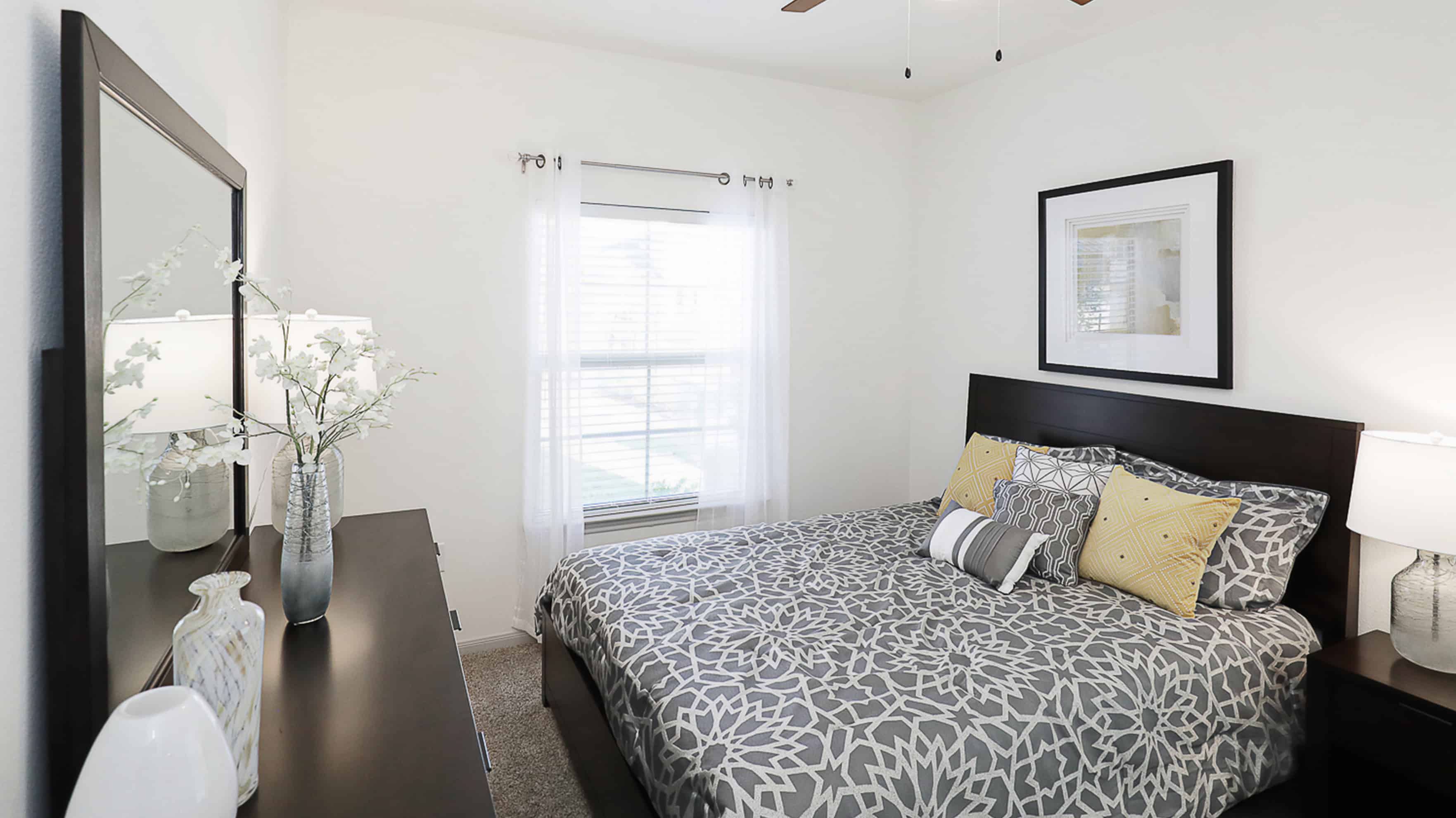 Photos The Loop Apartments