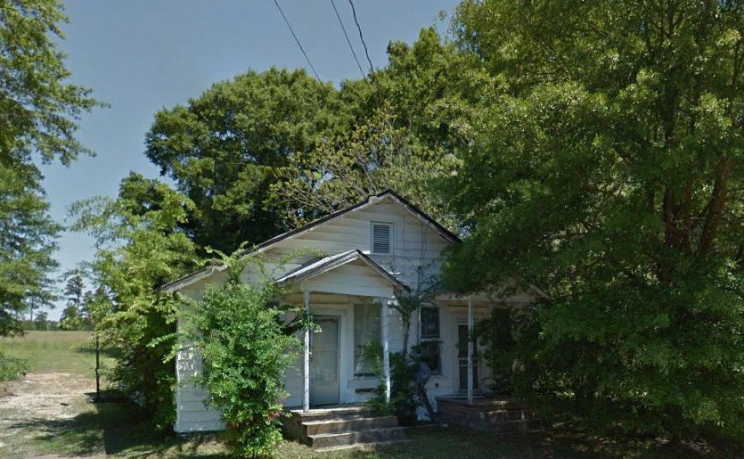 200 E Beech St Junction City, AR 71749 For Sale The Lot Store