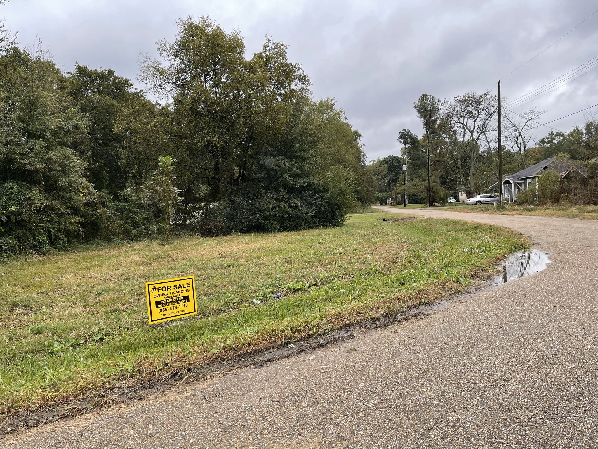 604 S 4th Street, McGehee AR 71654 For Sale The Lot Store