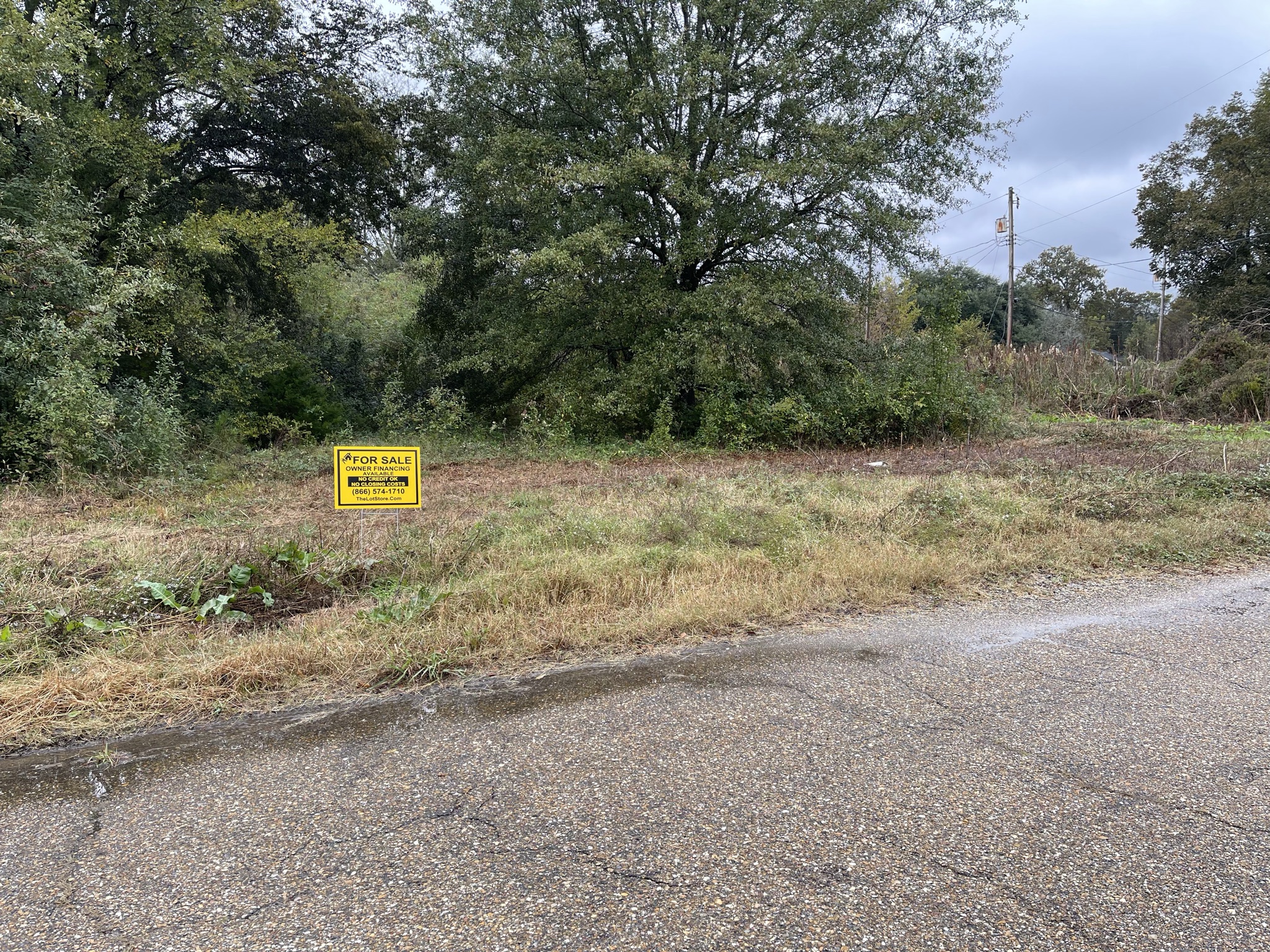 601 S 4th Street, McGehee AR 71654 For Sale The Lot Store