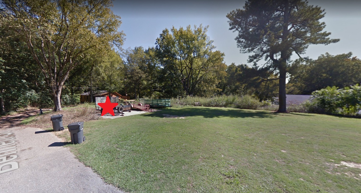 723 West Helena, AR 72390 For Sale The Lot Store