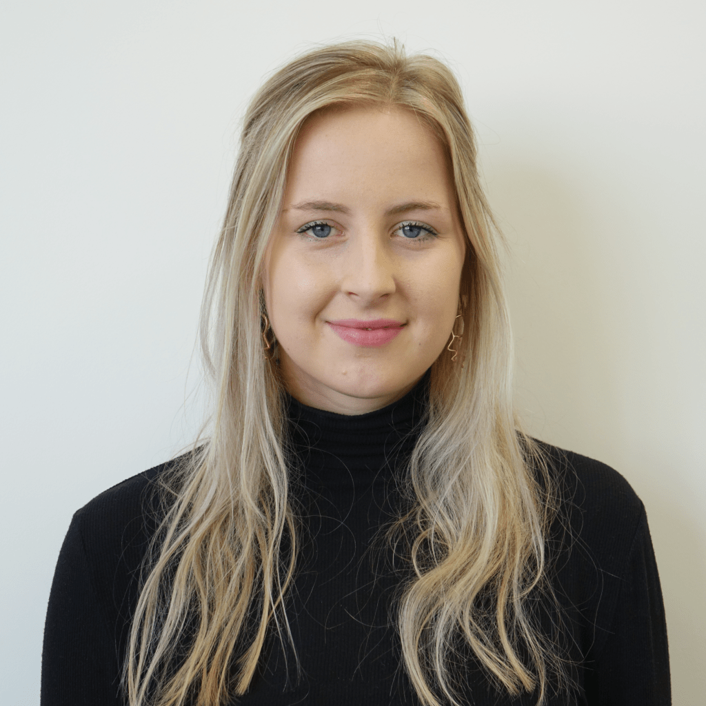 Emma Scott The Lowdown