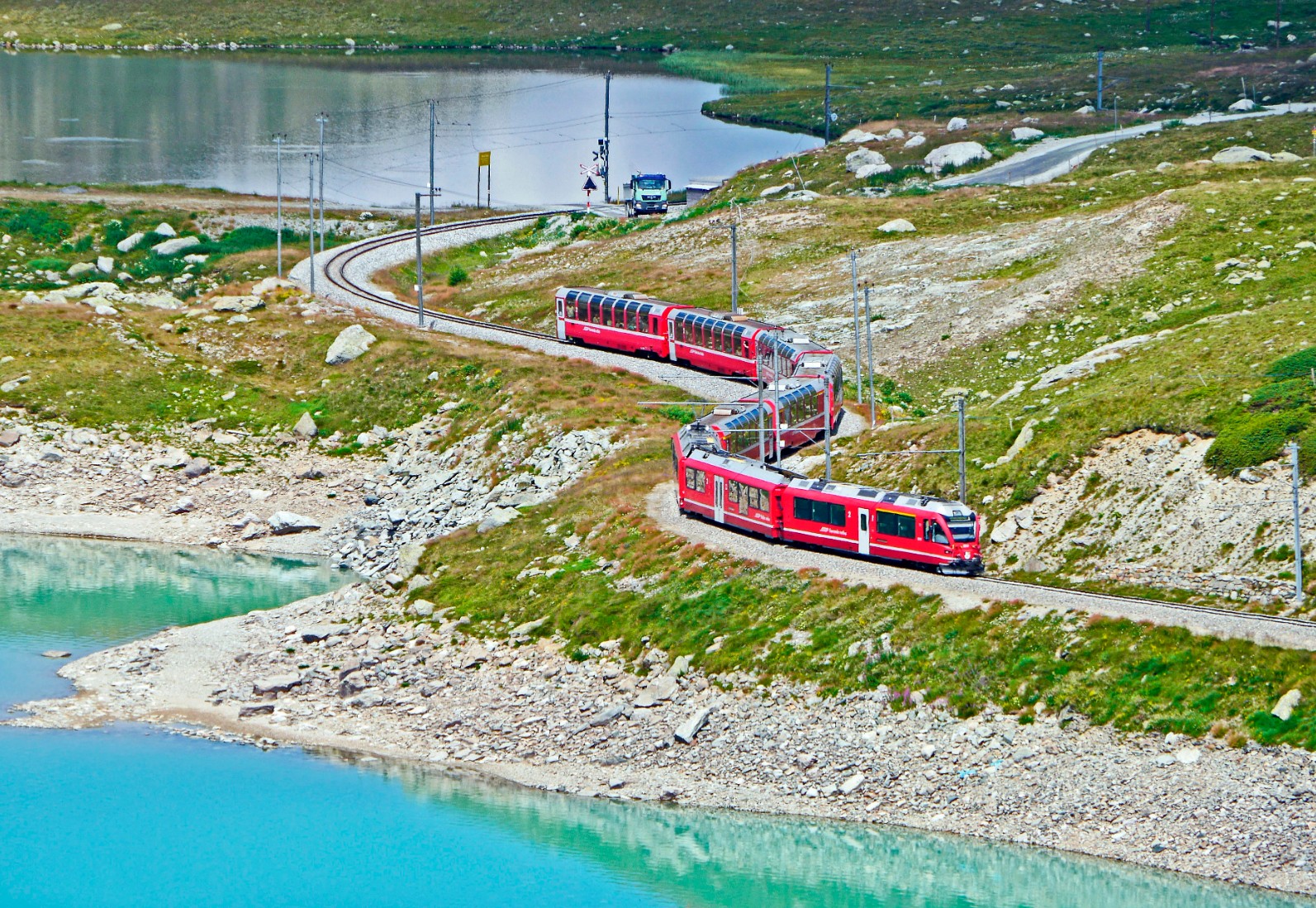 From Venice to Lake Garda, rediscover Italy with one of