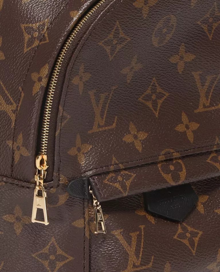 Lv mini backpack LOUIS VUITTON THÉM
