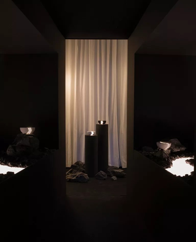 Lumio Teno speaker lava black - LUMIO | THÉM