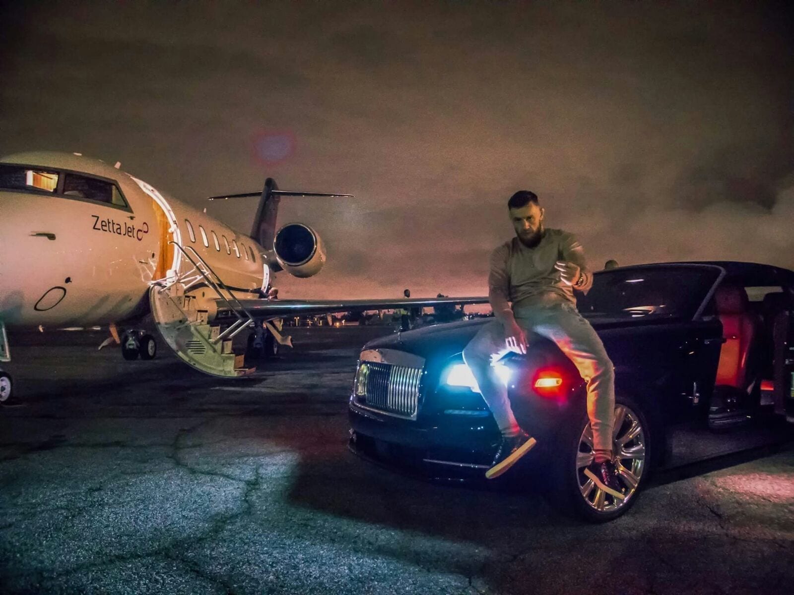 Exclusive Video Conor McGregor Lives The High Life