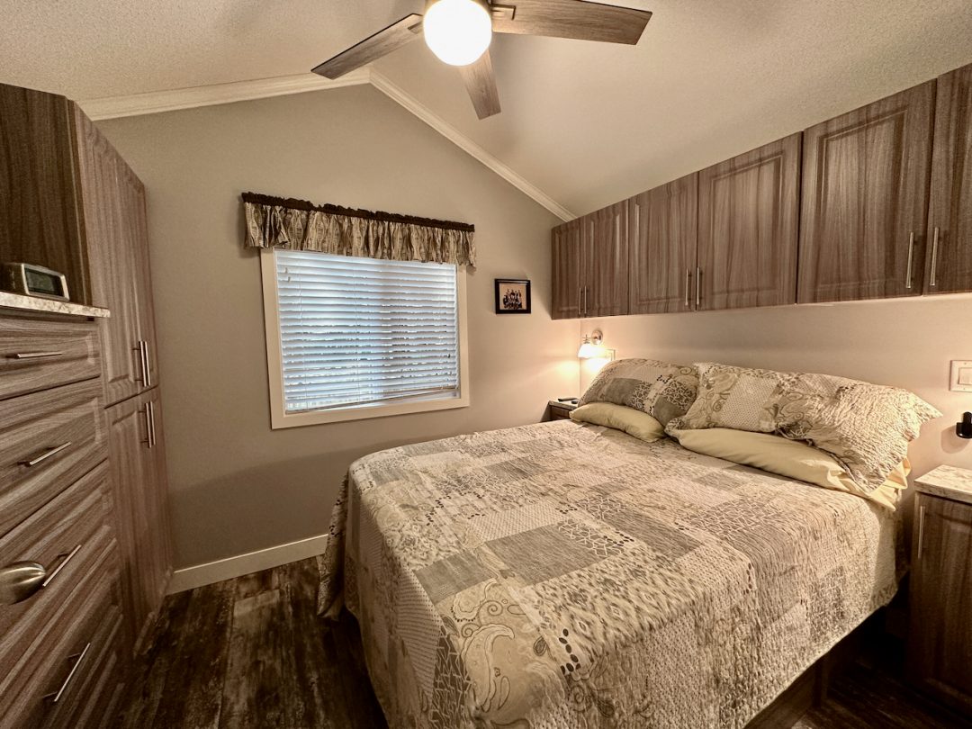 Recreational Property For Sale Caravans West, Scotch Creek By The