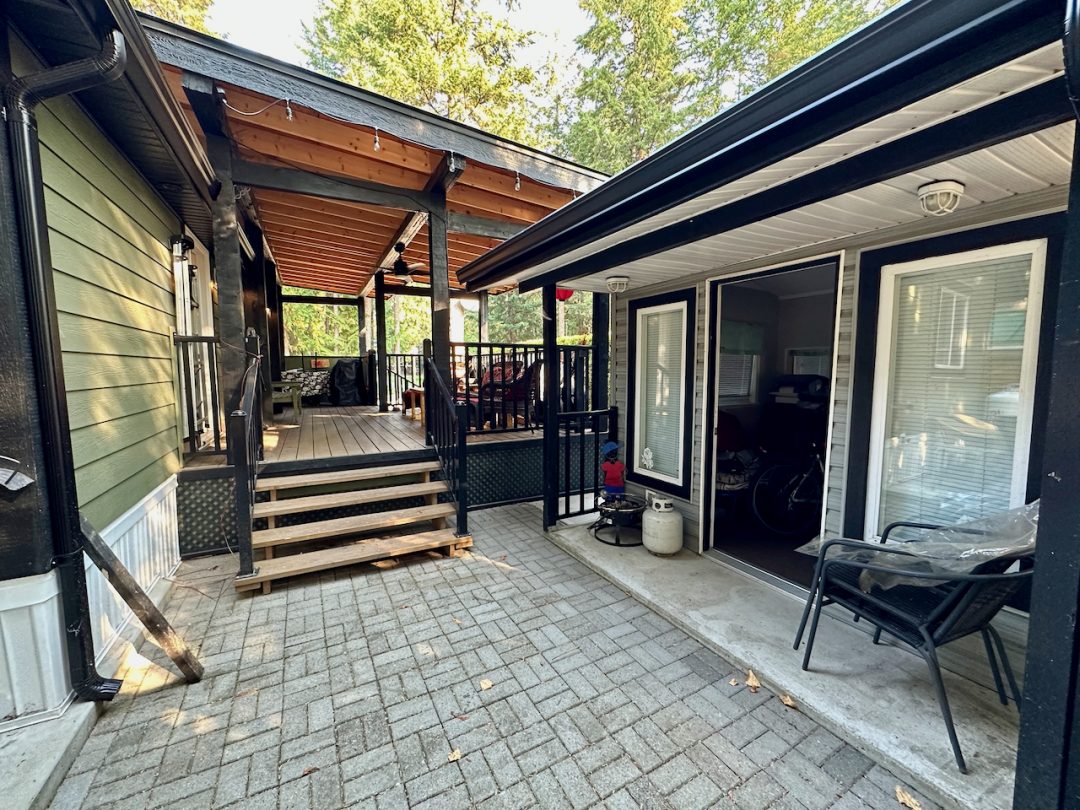 Recreational Property For Sale Caravans West, Scotch Creek By The