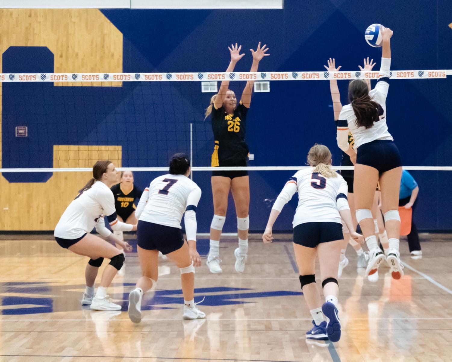 Women’s volleyball fights hard through stiff competition The Mac Weekly