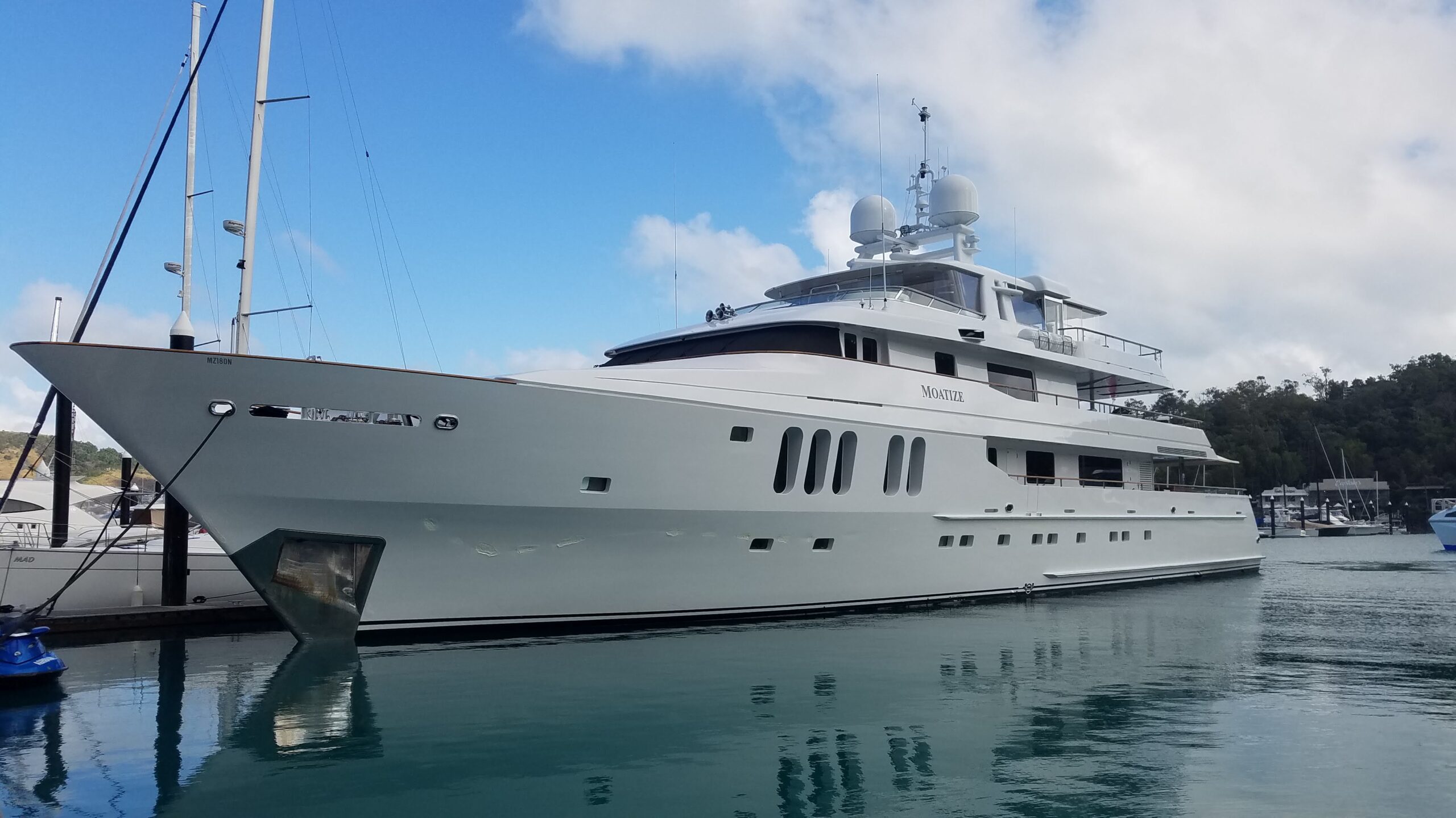 Hamilton Island Marina The MAD Boat