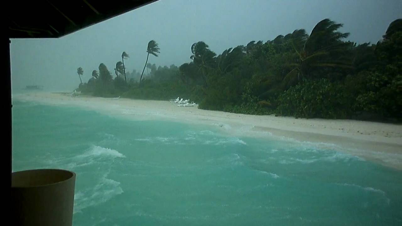 Traveling to the Maldives A MonthbyMonth Guide to the Best Times to