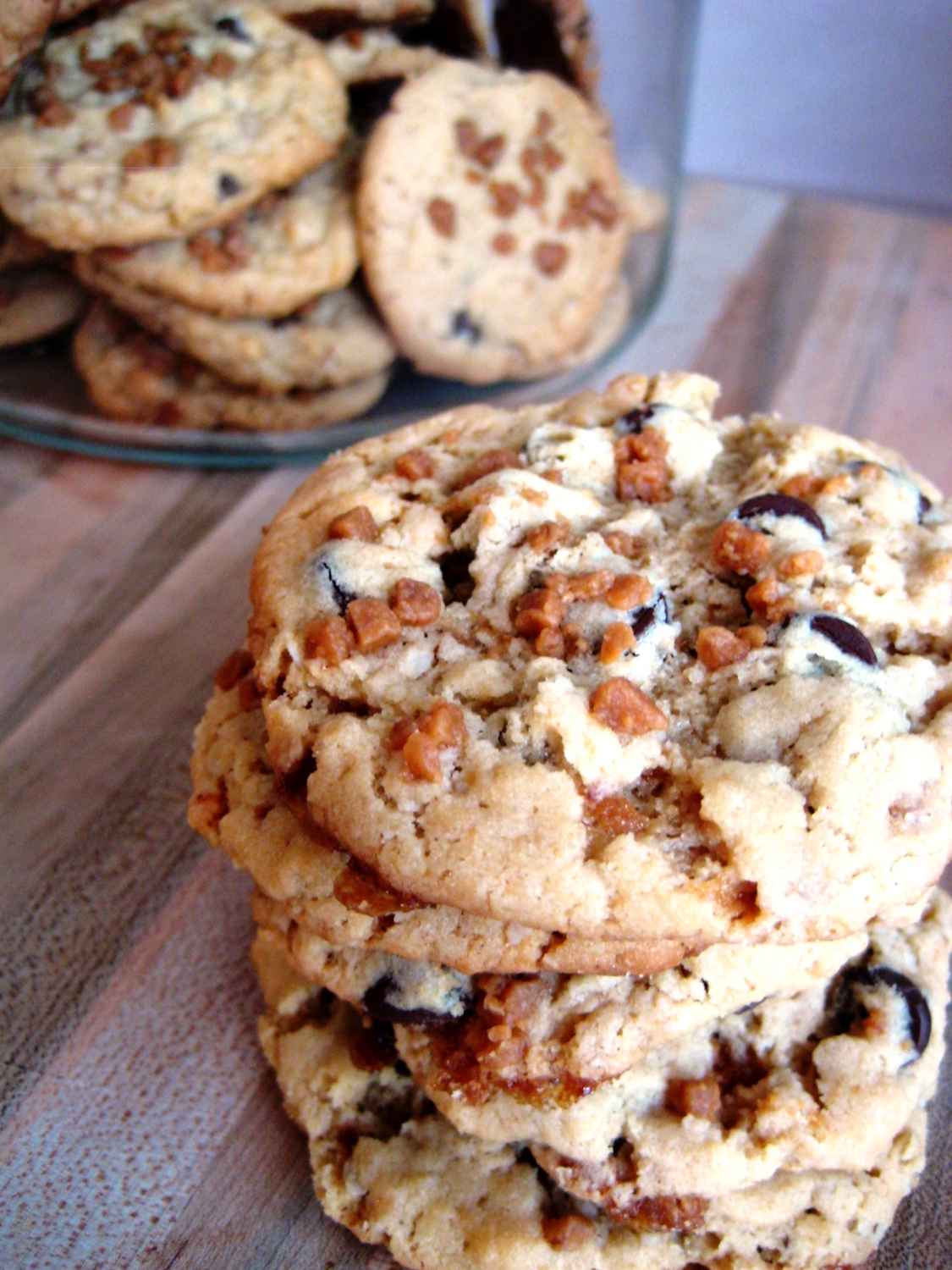 Peanut Butter Chocolate Oatmeal Skor Cookies The Male Baker