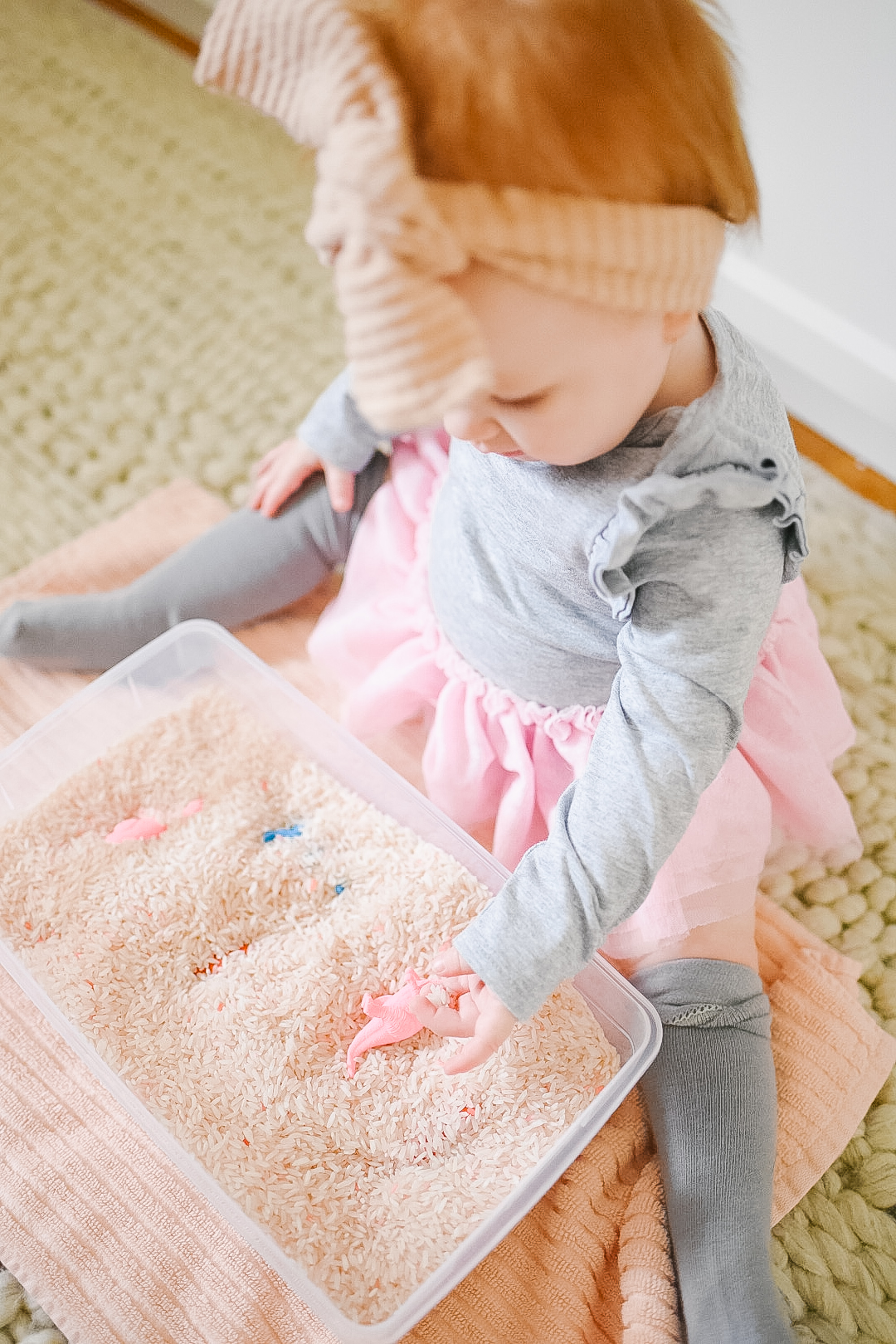 Sensory Rice Activity For Babies The Mama Notes