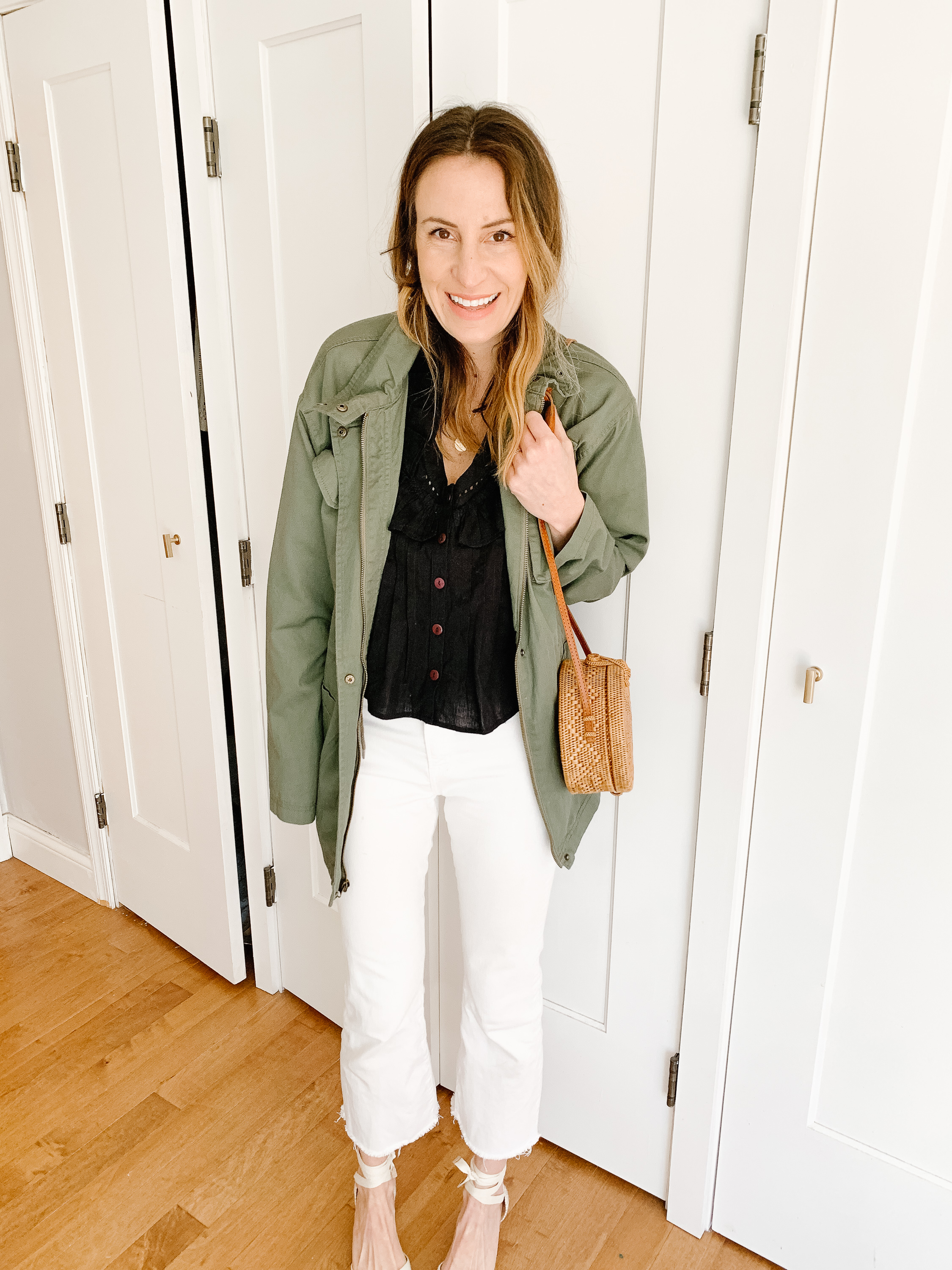 Mom Style 5 Ways To Wear A Utility Jacket The Mama Notes