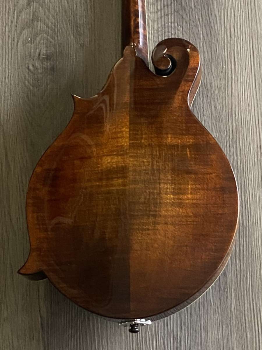 Eastman MD515 Mandolin Hard Case & Set Up Mandolin Store