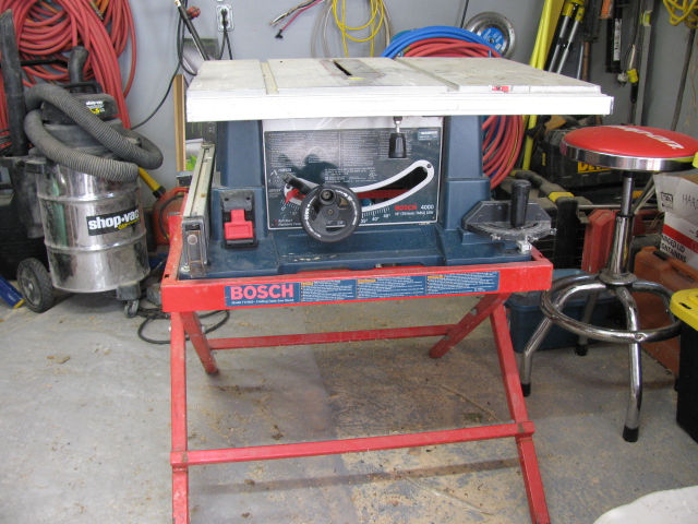 Bosch 4000 10" Table Saw - The Maple Carpenter