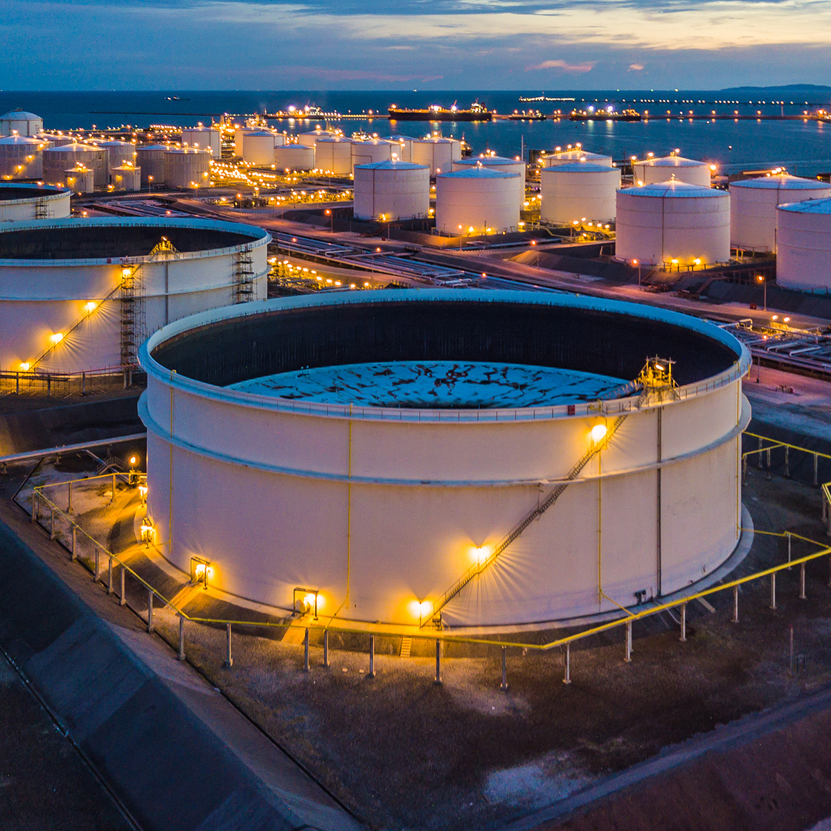 Carnarvon Energy (ASXCVN) looks to raise 70 million for Dorado oil