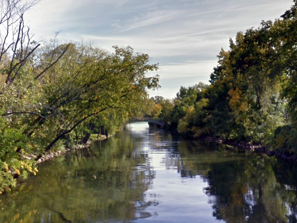 Madison Waterfront Apartments The Marling