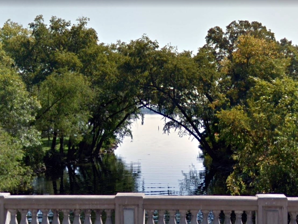 Madison Waterfront Apartments The Marling