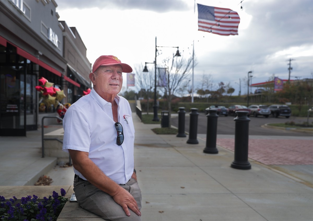 Lakeland rejects new Dollar General, more multifamily at The Lake