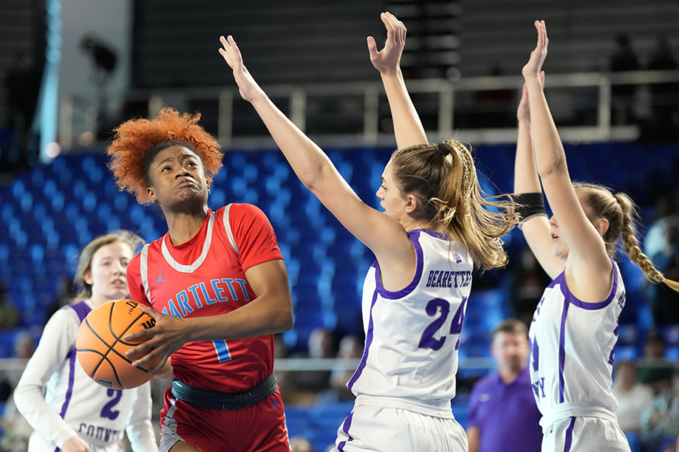 Defense carries Bartlett past Sevier County in 4A quarterfinals
