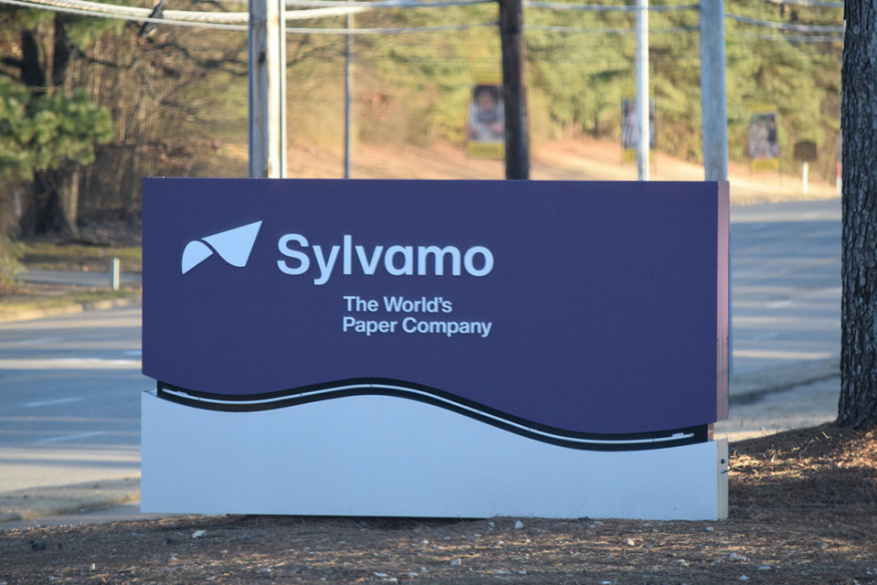How much did Sylvamo's top executives earn in 2022? Memphis Local